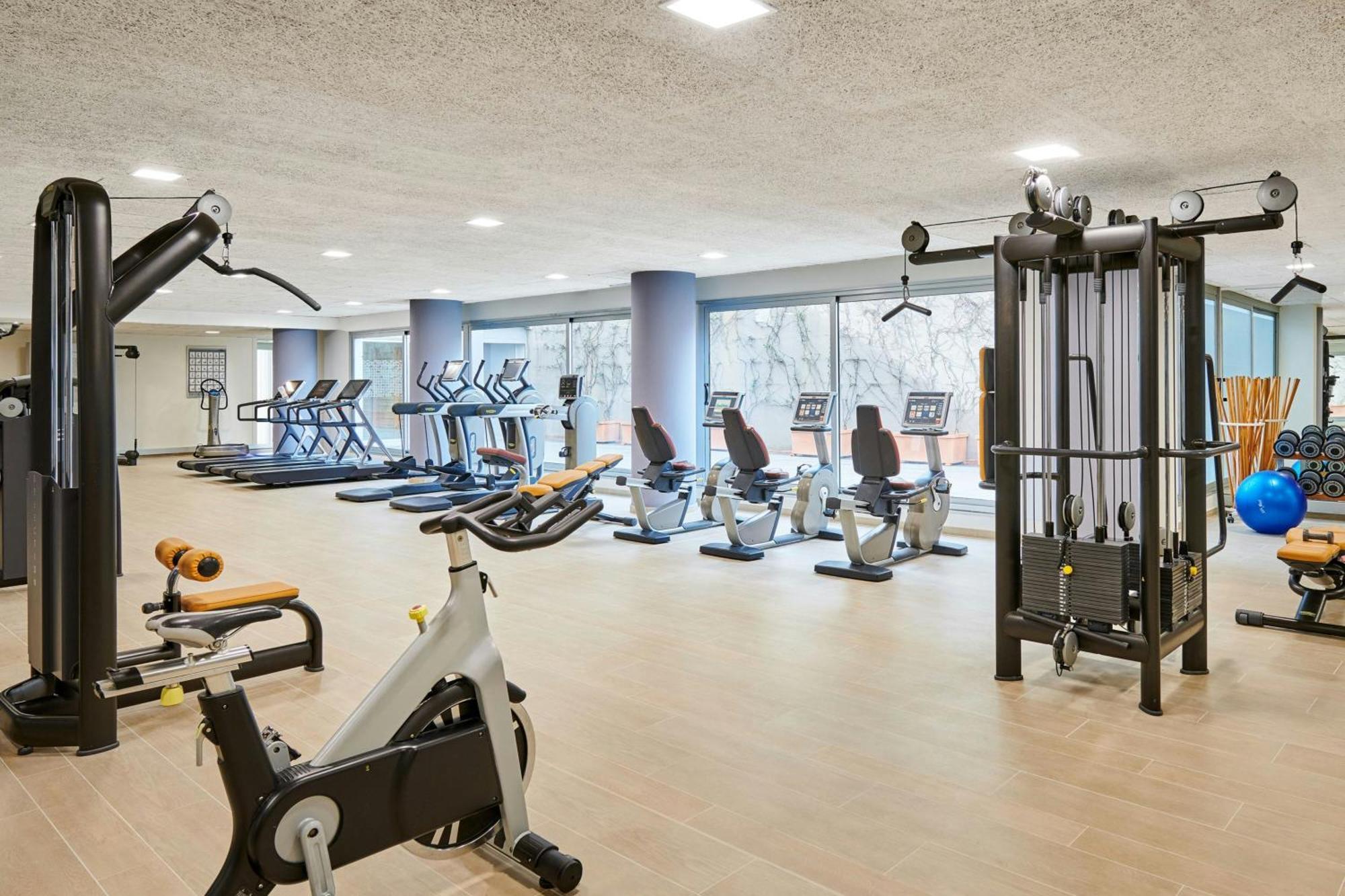 Le Meridien Ra Beach Hotel And Spa El Vendrell Bagian luar foto
