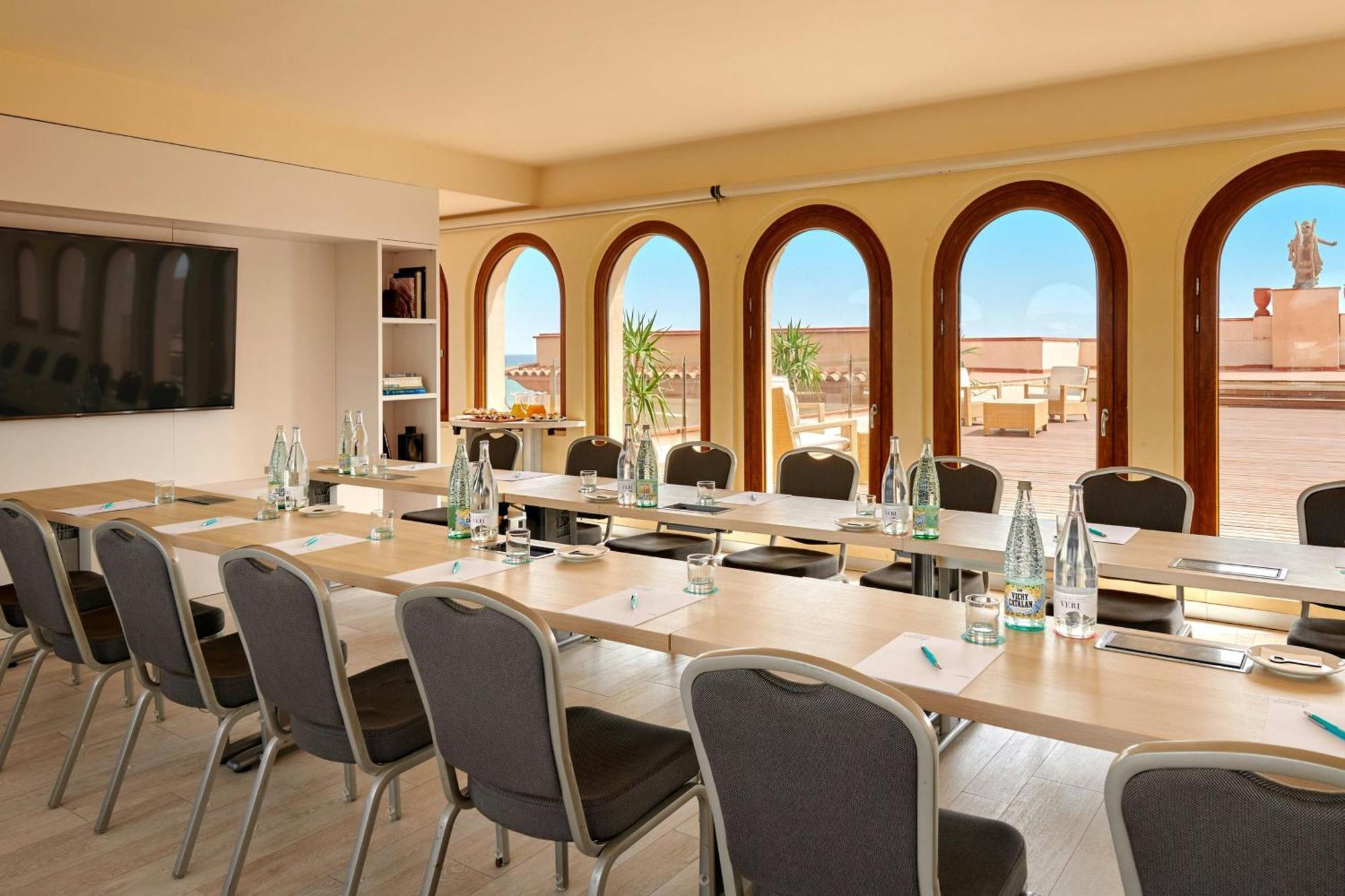 Le Meridien Ra Beach Hotel And Spa El Vendrell Bagian luar foto